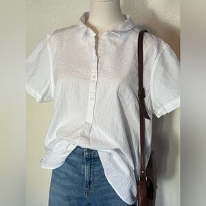 L.L. Bean 100% cotton textured half button tee size large